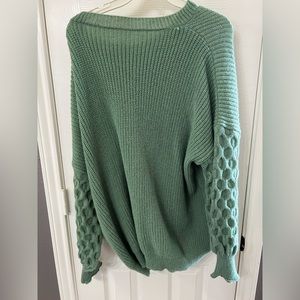 Shein Women’s Sweater green shirt. Size 2XL. It is in excellent condition.